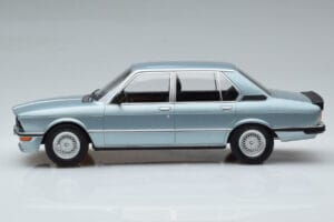 BMW M535i E12 Albastru Norev 1:18 183269 Metal - imaginea 3 din 6
