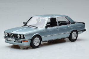 BMW M535i E12 Albastru Norev 1:18