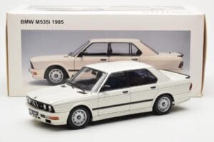 BMW M535i E28 Alpine Alb AUTOart 1:18 75161 Metal - imaginea 10 din 10