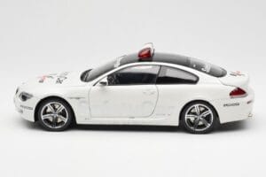BMW M6 E63 MotoGP Safety Car 2006 Kyosho 1:18 08707GPB Metal - imaginea 4 din 8