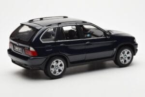 BMW X5 4.4i E53 Albastru Închis Kyosho 1:18 08521DB Metal - imaginea 3 din 8