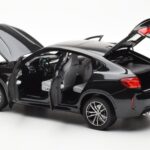 BMW X6 M F86 Sapphire Negru Metallic Norev 1:18 - image 5 of 8