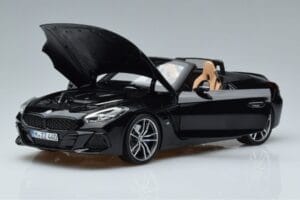 BMW Z4 G29 Negru Metalizat Norev 1:18 183272 Metal - imaginea 2 din 7