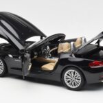 BMW Z4 E89 Spider Negru Metalizat Kyosho 1:18 08771BK - image 6 of 9