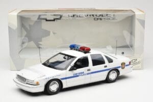 Chevrolet Caprice Cheyenne Poliție UT Models 1:18 21025 Metal - imaginea 6 din 6
