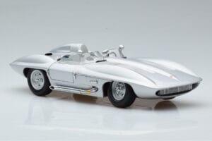Chevrolet Corvette C1 Stingray Concept AUTOart 1:18 71000 Metal - imaginea 6 din 8