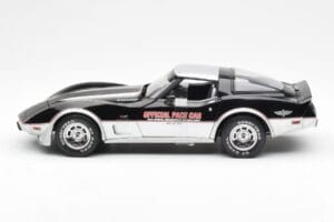 Chevrolet Corvette C3 Pace Car Indianapolis 500 1978 UT Models 1:18 21070 Metal - imaginea 3 din 6