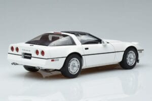 Chevrolet Corvette C4 Alb AUTOart 1:18 71243 Metal - imaginea 3 din 8