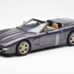 Chevrolet Corvette C5 Cabriolet Violet Perlat Metalic UT Models 1:18