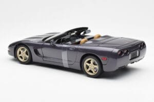 Chevrolet Corvette C5 Cabriolet Violet Perlat Metalic UT Models 1:18 21010 Metal - imaginea 5 din 6
