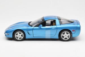 Chevrolet Corvette C5 Albastru Metalic UT Models 1:18 21004 Metal - imaginea 3 din 6