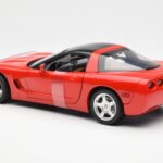 Chevrolet Corvette C5 Hardtop Roșu UT Models 1:18 - image 5 of 6