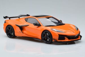 Chevrolet Corvette C8 Z06 Portocaliu GT Spirit 1:18 GT417 Rășină - imaginea 4 din 6