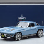 Chevrolet Corvette C2 Sting Ray Albastru Norev 1:18 - image 6 of 6