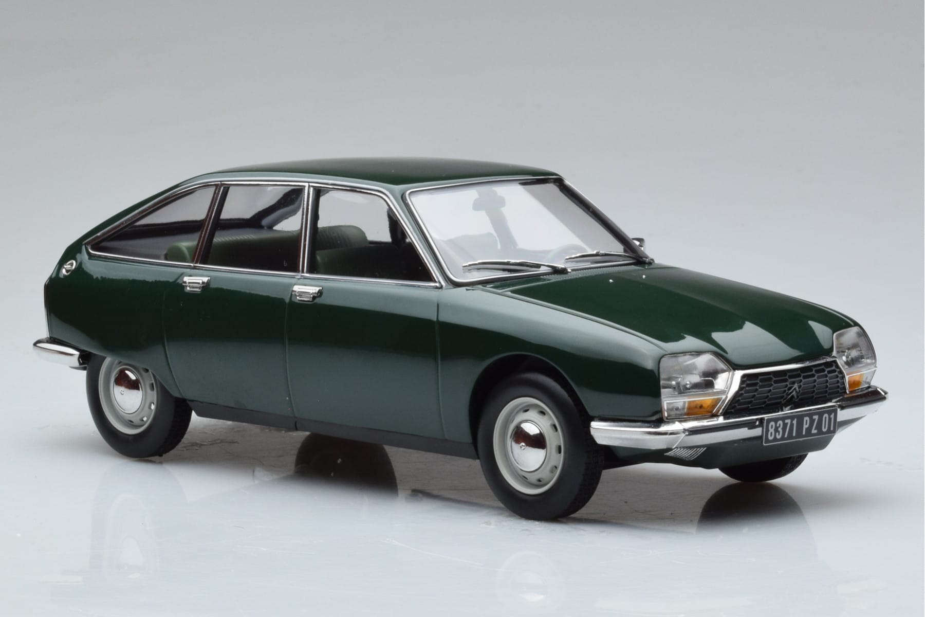 Citroen GS Club Verde Norev 1:18 181665 Metal - imaginea 4 din 6