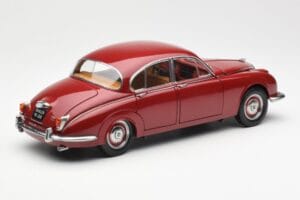 Daimler 250 V8 Roșu Paragon 1:18 PA-98312 Metal - imaginea 3 din 8