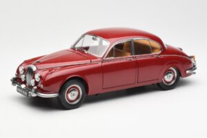 Daimler 250 V8 Roșu Paragon 1:18 PA-98312