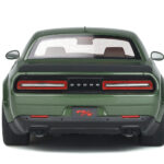 Dodge Challenger R/T SCAT Pack Widebody Verde GT Spirit 1:18 - image 5 of 5