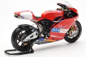 Ducati Desmosedici MotoGP Prova 2002 Minichamps 1:12 122020099 Metal - imaginea 3 din 4