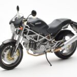 Ducati Monster M900 Negru Minichamps 1:12 - image 2 of 4