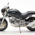 Ducati Monster M900 Negru Minichamps 1:12
