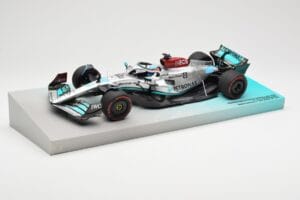 Mercedes AMG Petronas W13 E Performance #63 G. Russell Brazilian GP 1st Win 2022 Minichamps 1:18 113222163 Rășină - imaginea 2 din 4