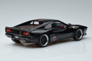 Ferrari 288 GTO Negru GT Spirit 1:18 GT876 Rășină - imaginea 2 din 6
