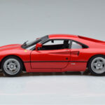 Ferrari 288 GTO Roșu Hot Wheels 1:18 - image 4 of 10