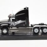 Ford Aeromax Negru IXO 1:43 TR179