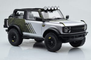 Ford Bronco RTR Iconic Argintiu GT Spirit 1:18 GT404 Rășină - imaginea 4 din 6