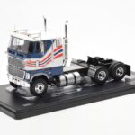 Ford CL 9000 Alb Albastru IXO 1:43 TR177 - image 3 of 4