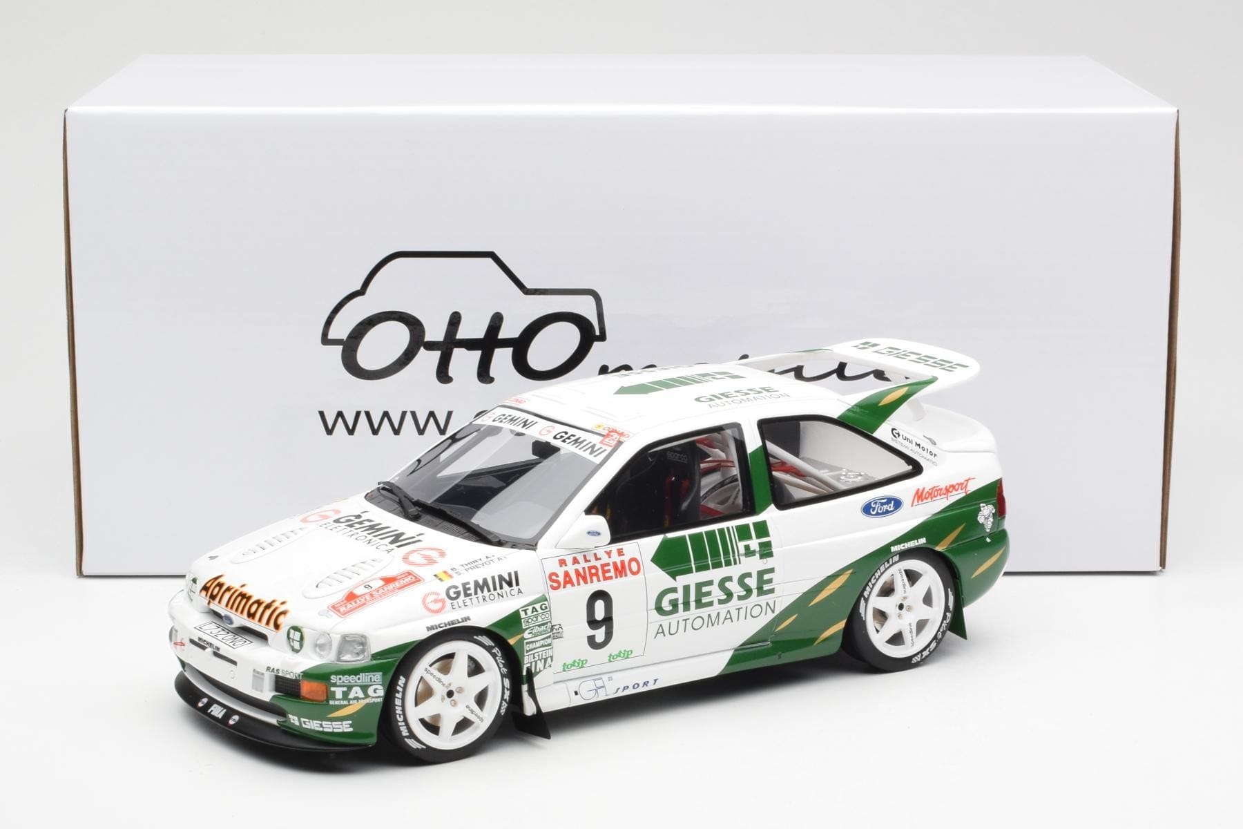 Ford Escort RS Cosworth B. Thiry / S. Prevot Rally San Remo 1994 Otto 1:18 OT1038 Rășină - imaginea 6 din 6