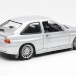 Ford Escort RS Cosworth Versiune Stradală Argintiu UT Models 1:18 - image 5 of 6