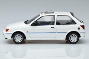 Ford Fiesta Mk3 XR2i Otto 1:18 OT967 Rășină - imaginea 3 din 6