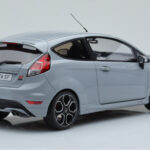 Ford Fiesta ST2000 Gri Otto 1:18 - image 2 of 6
