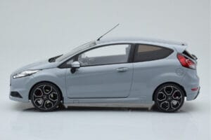 Ford Fiesta ST2000 Gri Otto 1:18 OT985 Rășină - imaginea 3 din 6