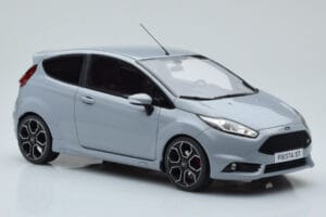Ford Fiesta ST2000 Gri Otto 1:18 OT985 Rășină - imaginea 4 din 6