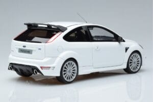 Ford Focus RS Mk2 Alb Otto 1:18 OT977 Rășină - imaginea 2 din 6