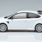Ford Focus RS Mk2 Alb Otto 1:18 OT977 Rășină - image 3 of 6