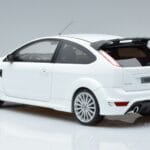 Ford Focus RS Mk2 Alb Otto 1:18 OT977 Rășină - image 5 of 6