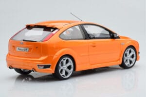 Ford Focus Mk2 ST 2.5 Electric Portocaliu Otto 1:18 OT961 Rășină - imaginea 2 din 6