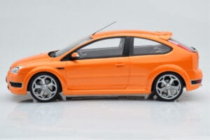 Ford Focus Mk2 ST 2.5 Electric Portocaliu Otto 1:18 OT961 Rășină - imaginea 3 din 6