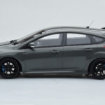 Ford Focus RS Mk3 Stealth Gri Otto 1:18 - image 3 of 6