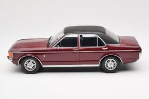 Ford Granada Mk1 Roșu Închis Metalic Negru Mat MCG 1:18 MCG18393 Metal - imaginea 3 din 6