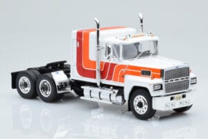 Ford LTL 9000 Alb Roșu Portocaliu IXO 1:43 TR094 Metal - imaginea 3 din 5