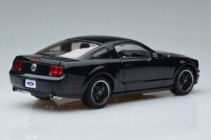 Ford Mustang GT S197 Bullitt AUTOart 1:18 73067 Metal - imaginea 3 din 7