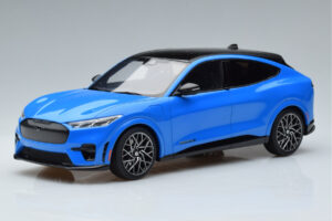 Ford Mustang Mach-E GT Performance Albastru Otto 1:18 OT414 Rășină