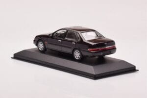 Ford Scorpio Negru Minichamps 1:43 430084001 Metal - imaginea 3 din 4