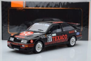 Ford Sierra RS500 Cosworth Texaco #67 K. Ludwig / K. Niedzwiedz / S. Soper 24 Hours of Nurburgring Winner 1987 IXO 1:18 18RMC - imaginea 6 din 6