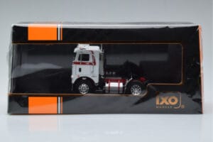 Freightliner COE Alb IXO 1:43 TR128 Metal - imaginea 6 din 6